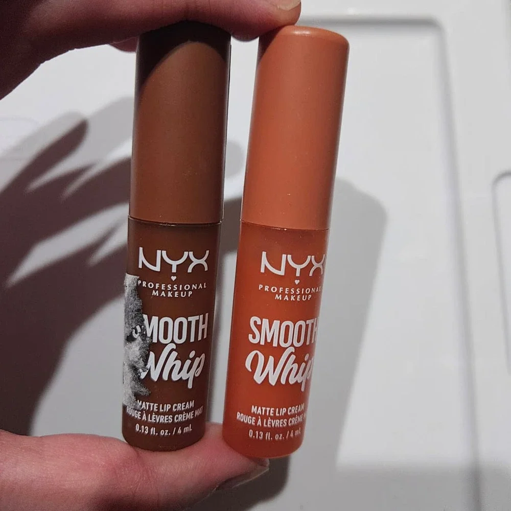 LOT NYX Smooth Whip Lip Cream Memory Foam & Cheeks ~ Unsealed